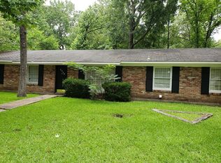 3305 Oakview Dr, Jackson, MS 39212