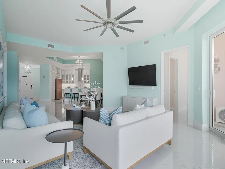 200 Ocean Crest Dr #1111 — Photo 21
