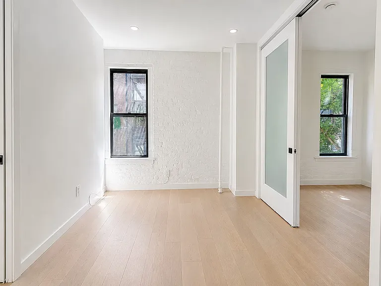 280 Mulberry St #2G — Photo 2