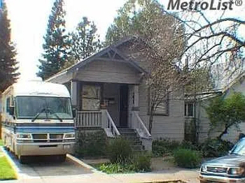 2832 Marshall Way photo 1