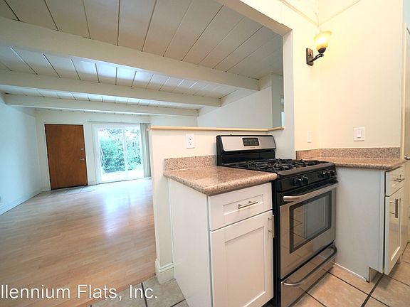 4th image of 718 Sutter Ave #714
