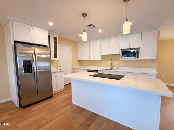 10509 W SNEAD Drive, Sun City, AZ 85351