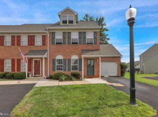 17 Charlemont Ct, Shillington, PA 19607
