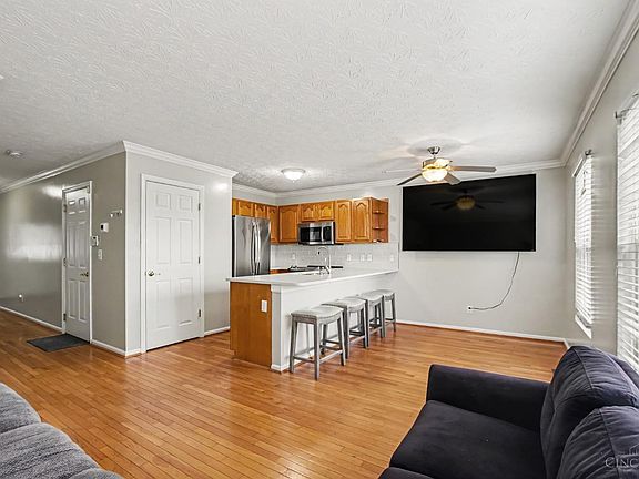 4th image of 2523 Ravine St