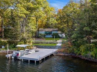 149 Lake End Rd, Newfoundland, NJ 07435