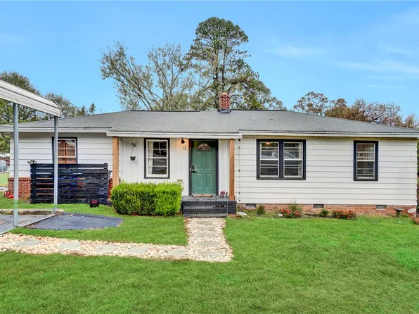 13 Derwood Cir, Greenville, SC 29617
