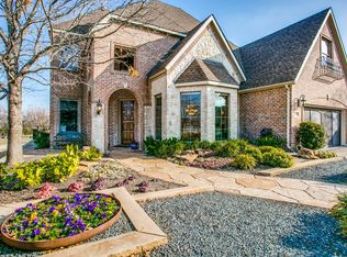 702 Winterwood Ct, Garland, TX 75044