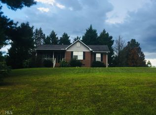 272 Faye Kight Cir, Hartwell, GA 30643