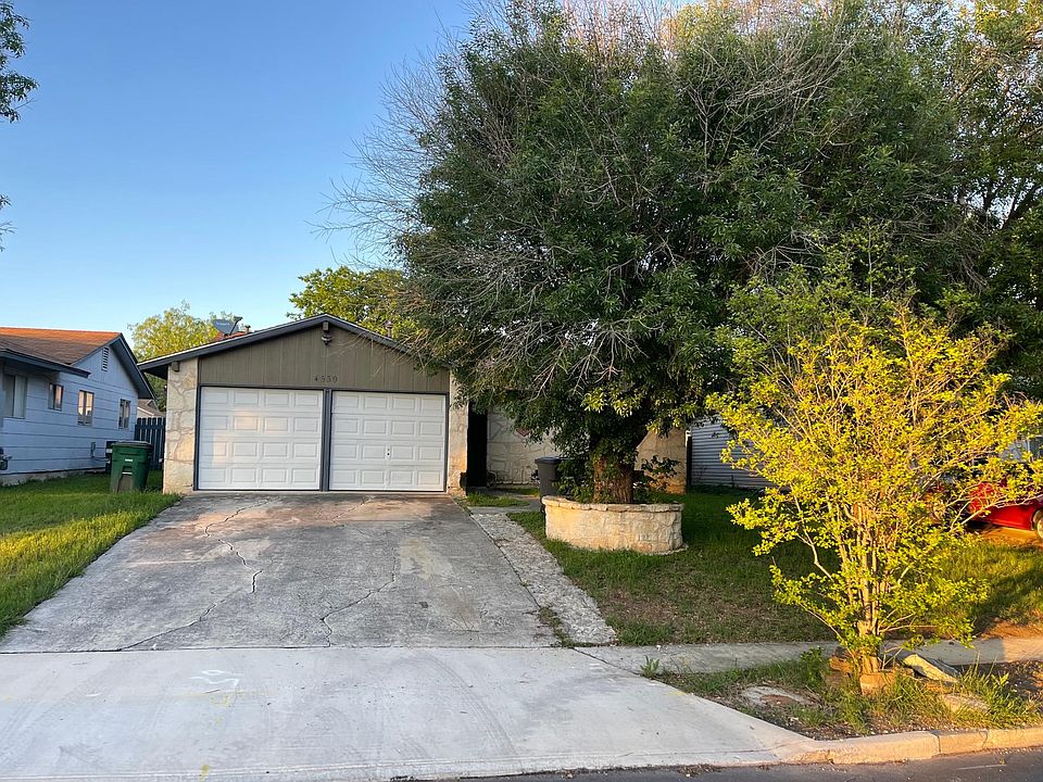 1st image of 4539 Guadalajara Dr