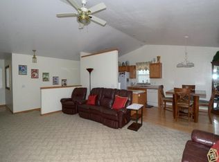 801 Parkside Ave, Baraboo, WI 53913