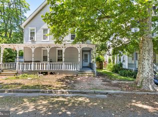 27 7th St, Salem, NJ 08079