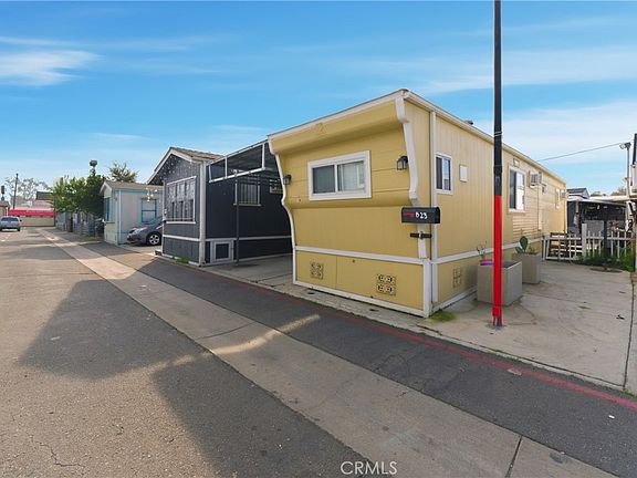 2nd image of 6665 Long Beach Blvd Space B23