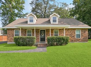 203 Willow Cir, Mandeville, LA 70471