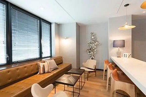 Rented by Perlbinder Realty | media 14