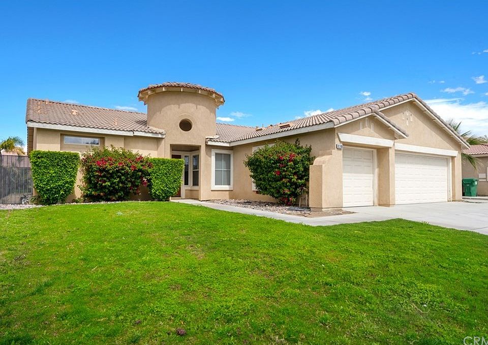 1st image of 83906 Avenida Serena