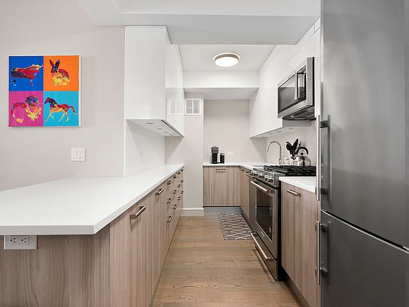 2nd image of 10740 Queens Blvd APT 6C