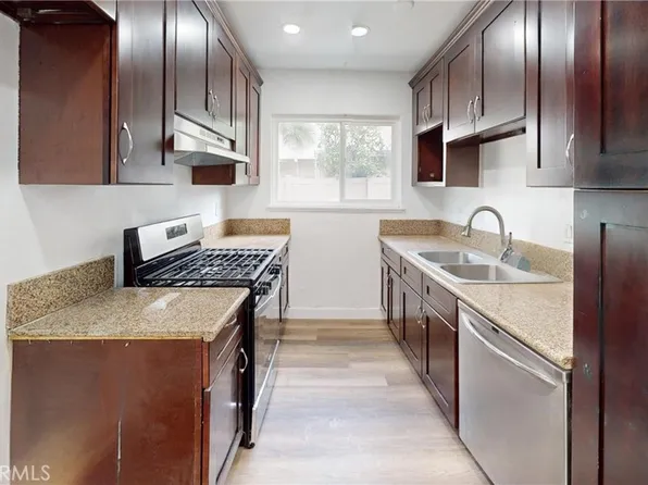 13440 1/2 Village Dr, Cerritos, CA 90703