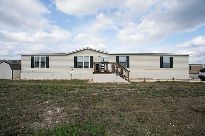 1st image of 153 Backhorn Ln