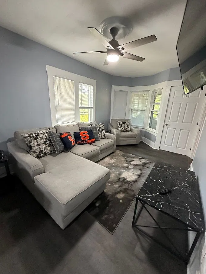 216 Bassett St - 2 — Photo 3