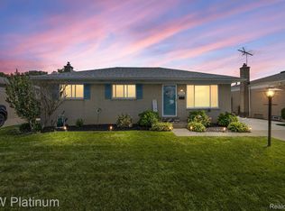 27742 Belanger St, Roseville, MI 48066