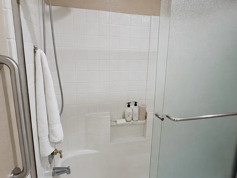 1790 E Chelsea Dr — Photo 17