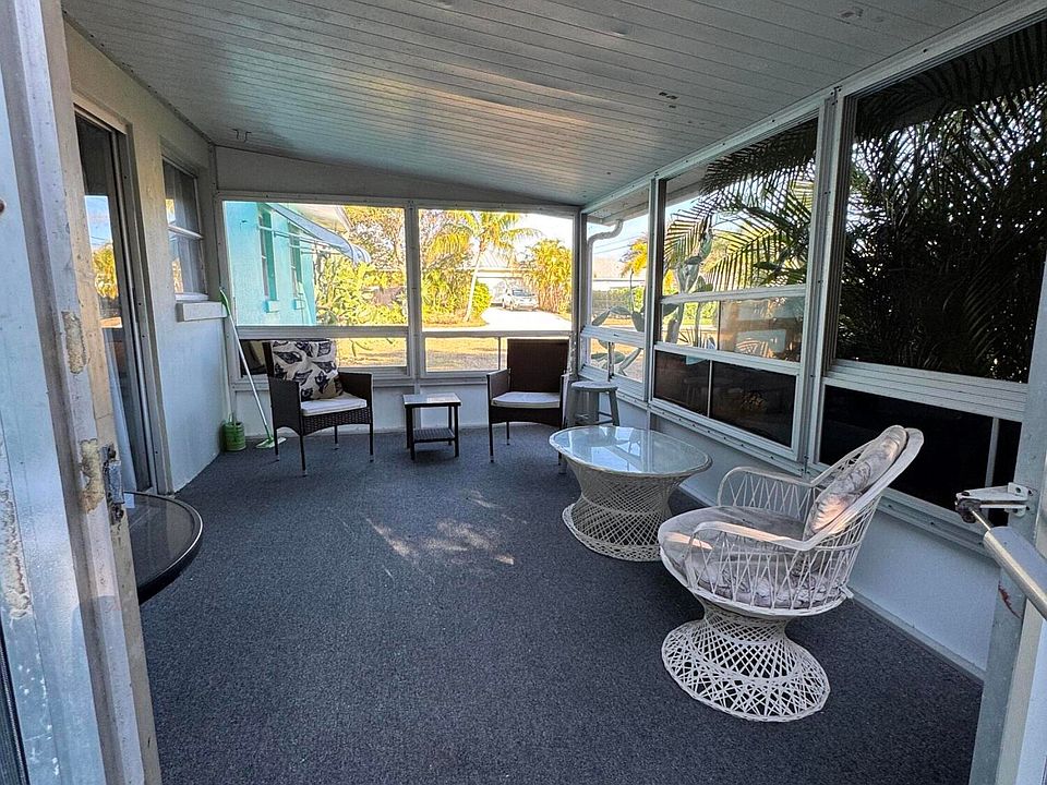 2nd image of 9162 SE Pomona Street