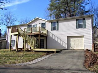 1380 Country Club Rd SE, Corydon, IN 47112