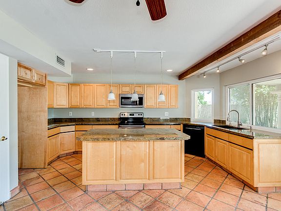 2nd image of 2311 W Lobo Ave