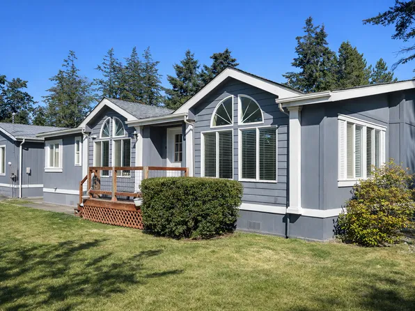 1616 Penn Cove Rd, Oak Harbor, WA 98277