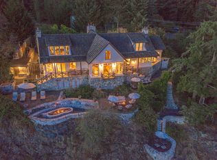 633 Cayou Valley Rd, Eastsound, WA 98245