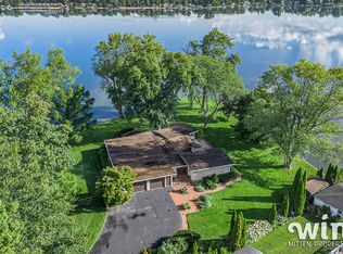 7206 Beechwood Cir, Watervliet, MI 49098
