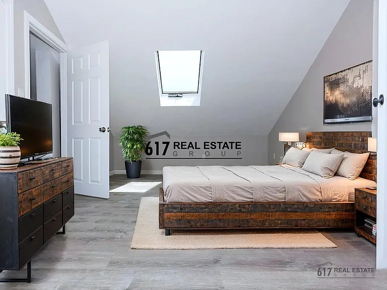 39 Long Ave #2 — Photo 3