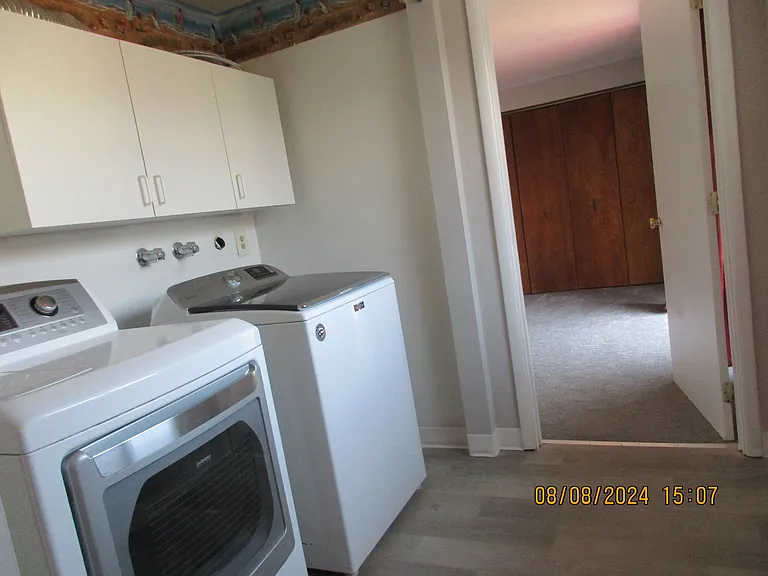 2238 Prospect Ave — Photo 9