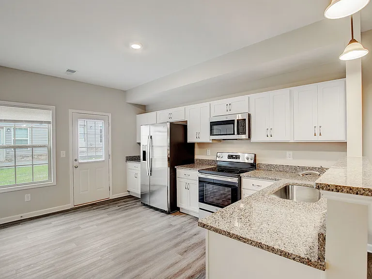 Greystone Townhomes — Photo 13
