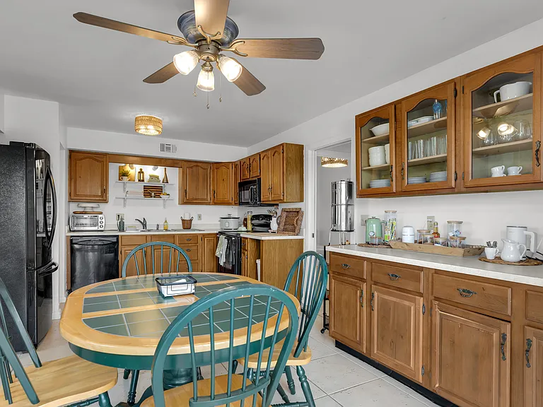 2250 San Remo Dr — Photo 12