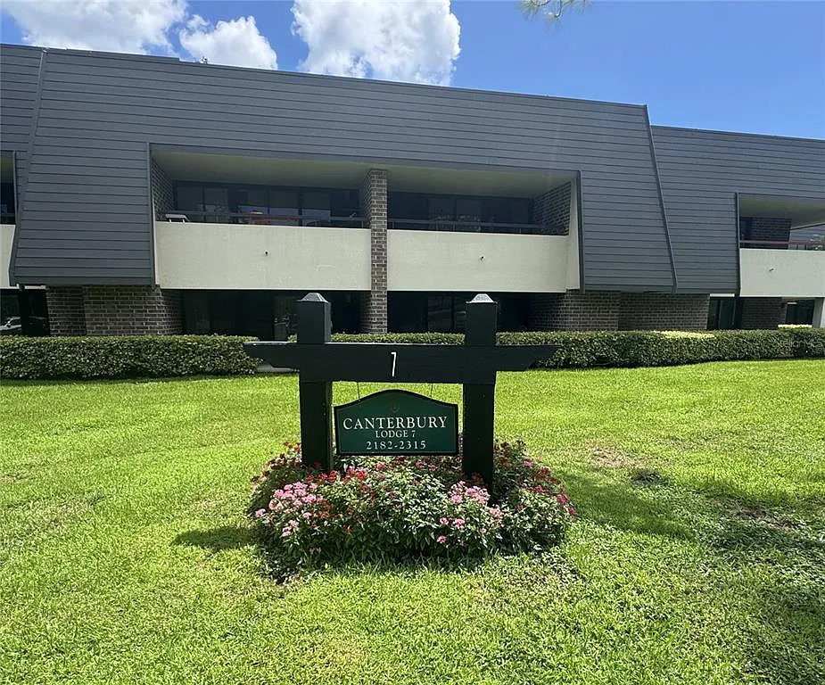 1 bed, 1.5 bath, 530 sqft, $2,000 — Photo 2