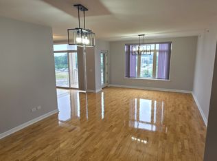 8440 Callie Ave UNIT 406, Morton Grove, IL 60053