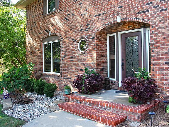 4th image of 3821 Kates Ct