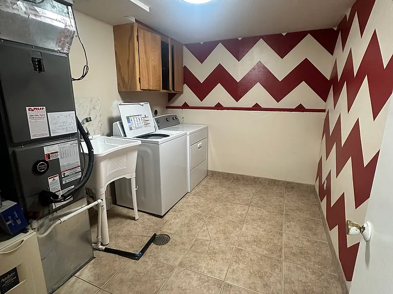 219 Thayer Dr — Photo 38