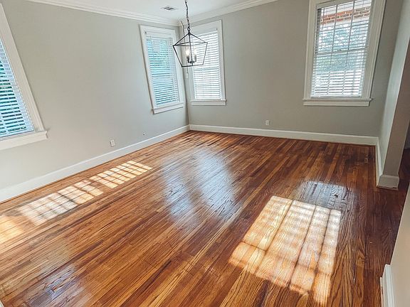 3rd image of 1219 Eberhart Ave APT 1