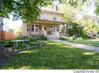 708 W College Ave, Jacksonville, IL 62650