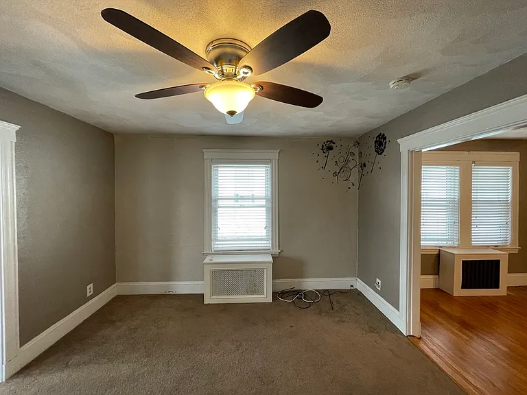 25 Hanover St #2 — Photo 10