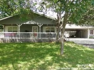 10837 Us Highway 87 W, La Vernia, TX 78121