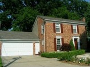 292 Roosevelt Pl, Grosse Pointe, MI 48230