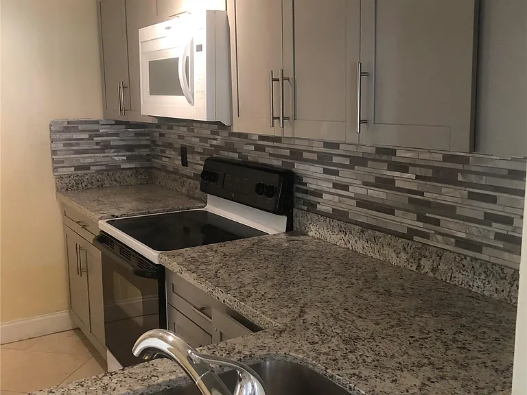 10019 NW 4th St #202 — Photo 3