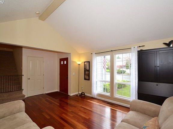 5th image of 18511 SE 36th St