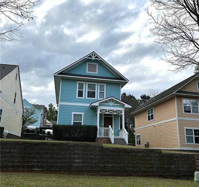 1st image of 2020 Lakeside Drive