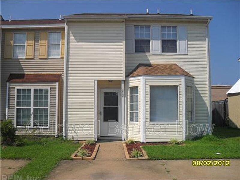 1st image of 3508 Woodburne Dr
