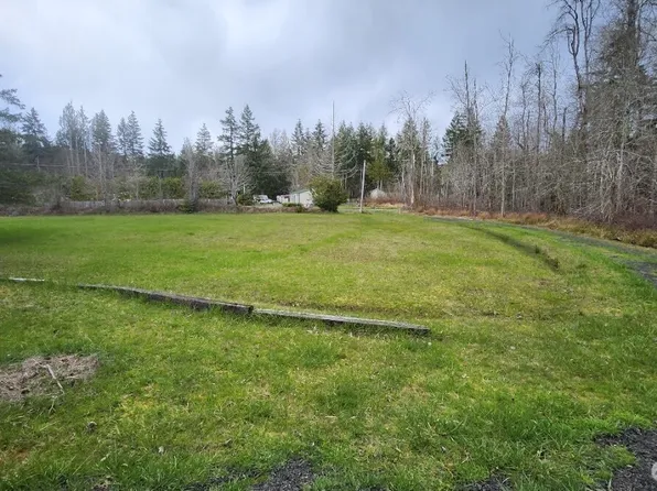 3740 E North Island Drive, Shelton, WA 98584