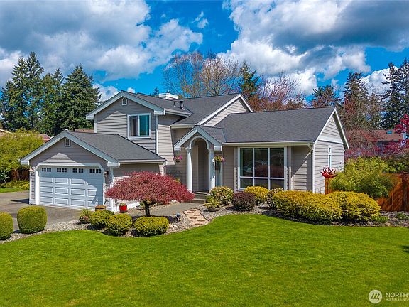 2nd image of 11103 222nd Avenue Ct E